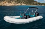Zodiac MEDLINE SERIES | 2022 Medline 580 with Yamaha Four Stroke - Image 4